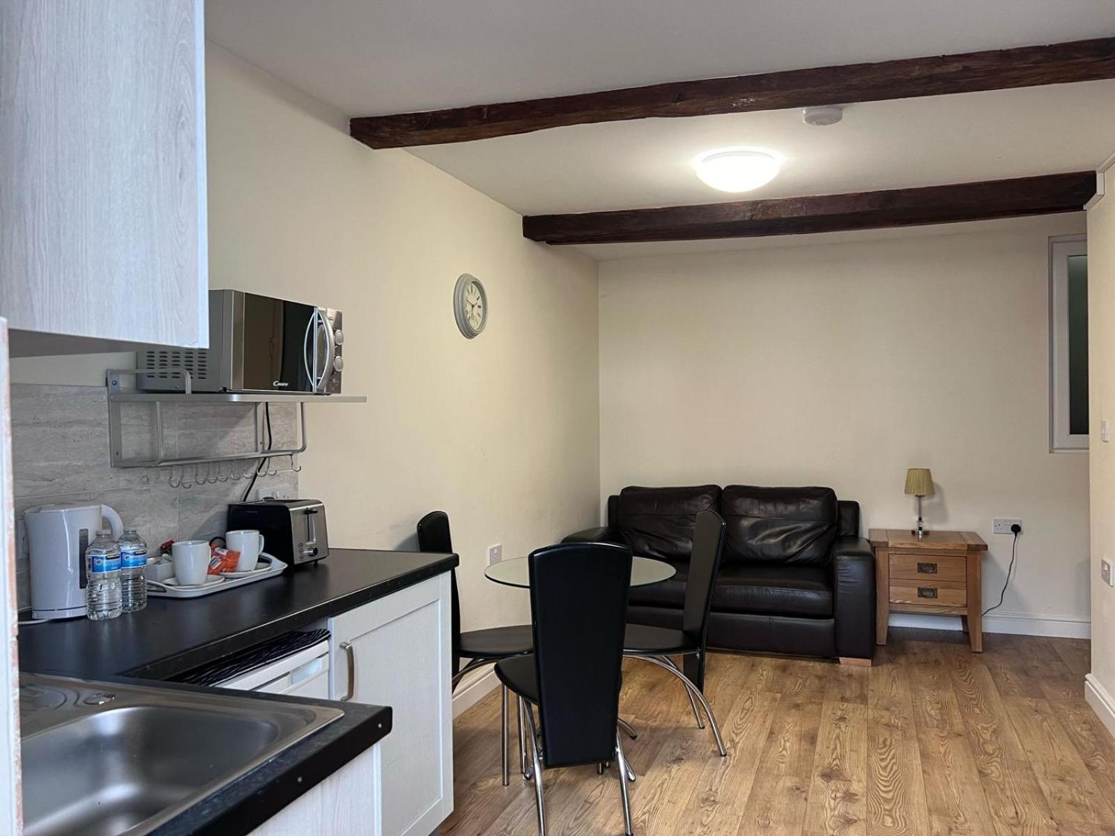 The Crown Hotel Corwen Extérieur photo
