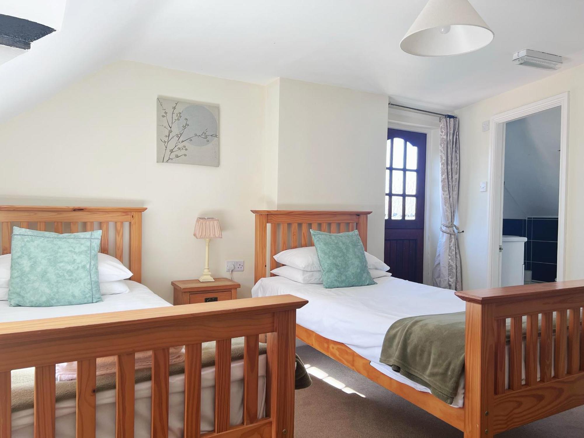 The Crown Hotel Corwen Extérieur photo