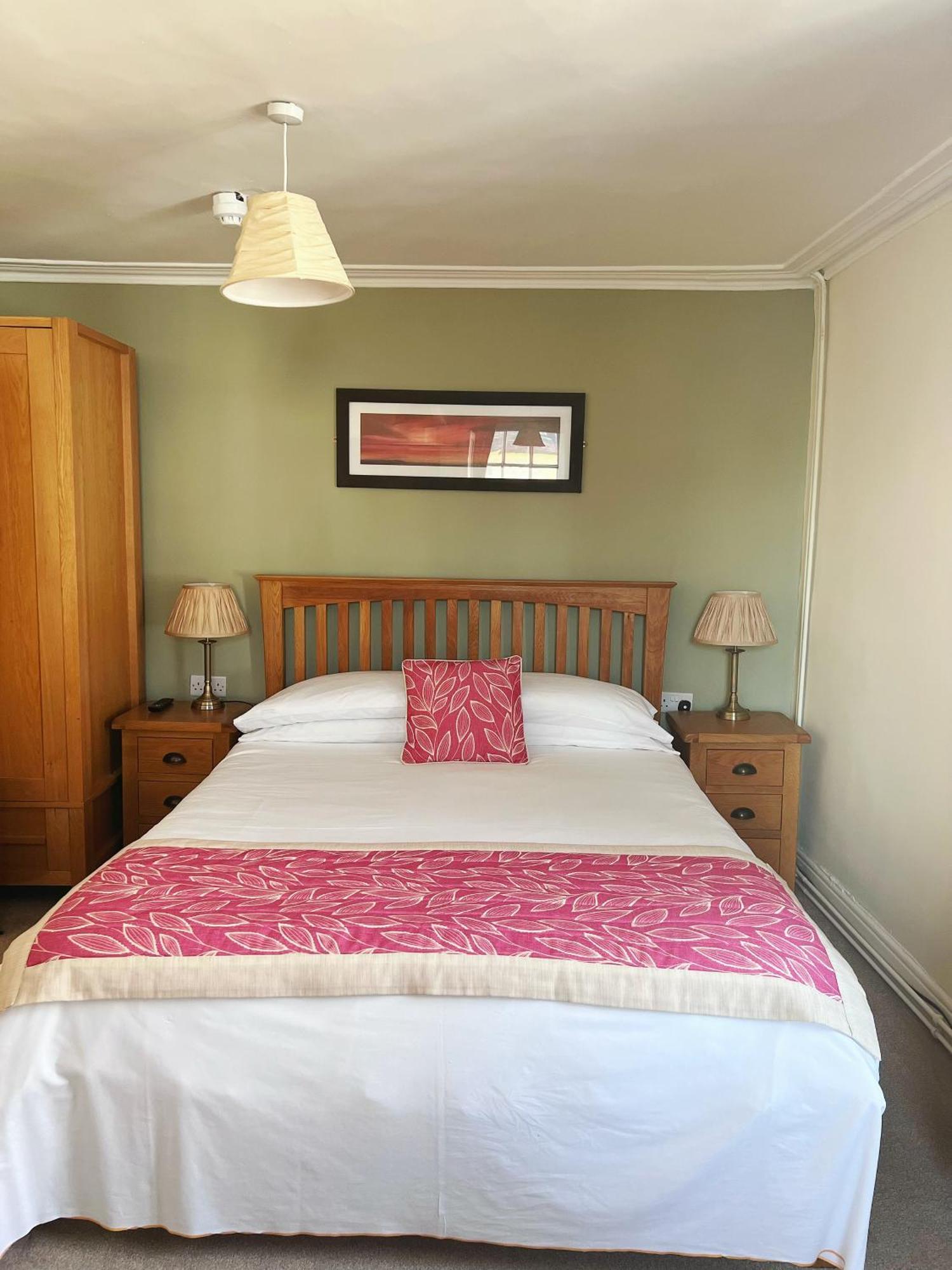 The Crown Hotel Corwen Extérieur photo