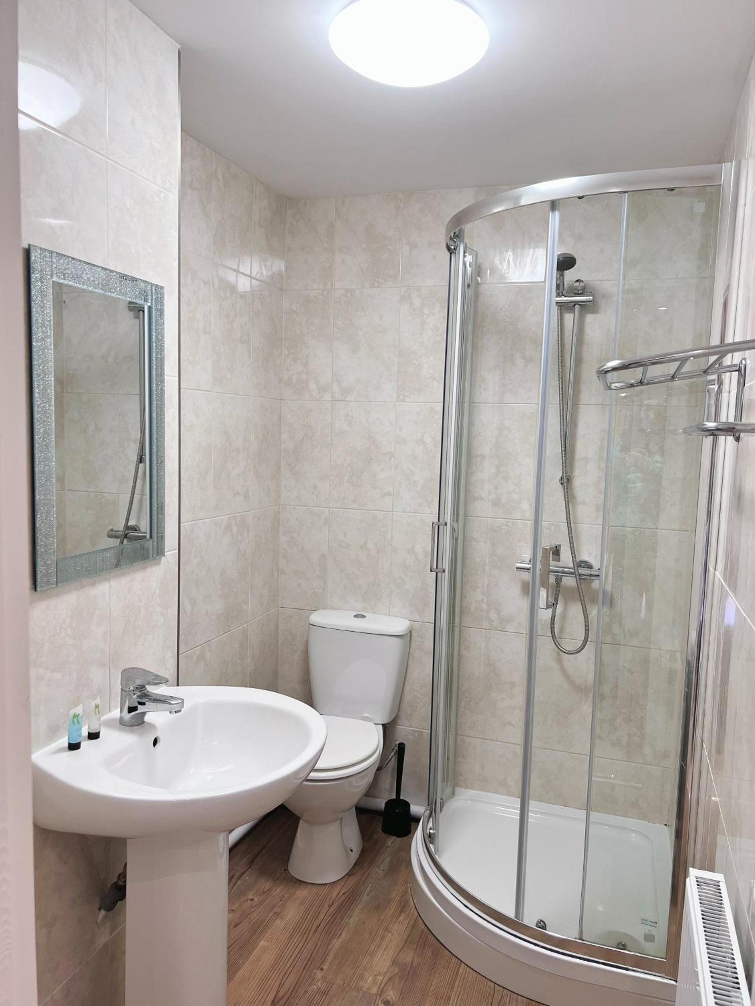 The Crown Hotel Corwen Extérieur photo